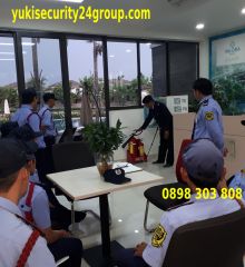 Hà Nội: Cháy lớn tòa nhà 18 tầng trên đường Hoàng Quốc Việt