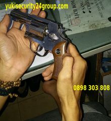 Phát hiện kho vũ khí