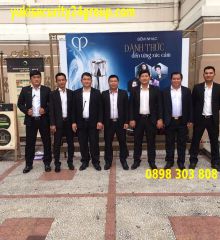 Bị bắt gặp ở nhà nghỉ, nữ MC xinh đẹp khiến thám tử ngỡ ngàng